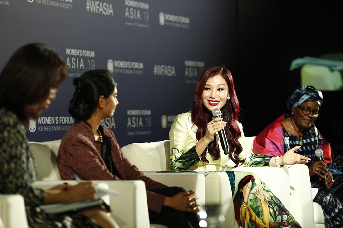 Á hậu Quý bà Thế giới Nguyễn Thu Hương đảm nhận xuất sắc vai trò Diễn giả quốc tế tại Diễn đàn Phụ nữ Châu Á 2019